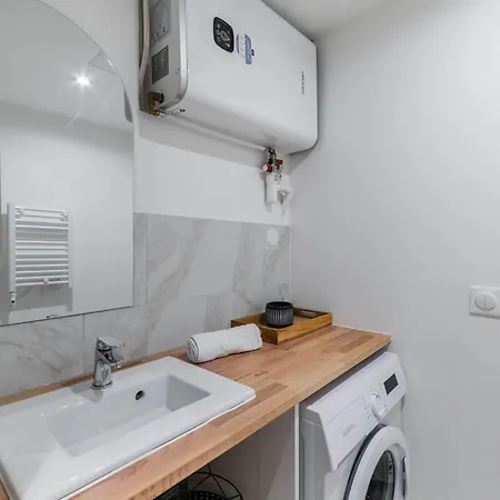 Apartment Neuf Porte De Saint Cloud 16 - 4p